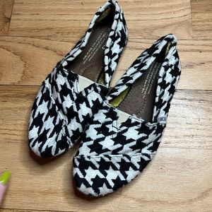 Houndstooth Toms